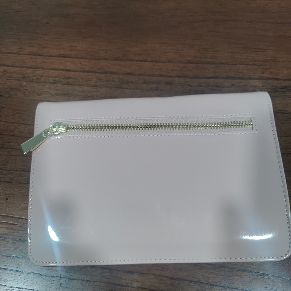 Chic Mauve and Red Wallet - Picture 5 of 8